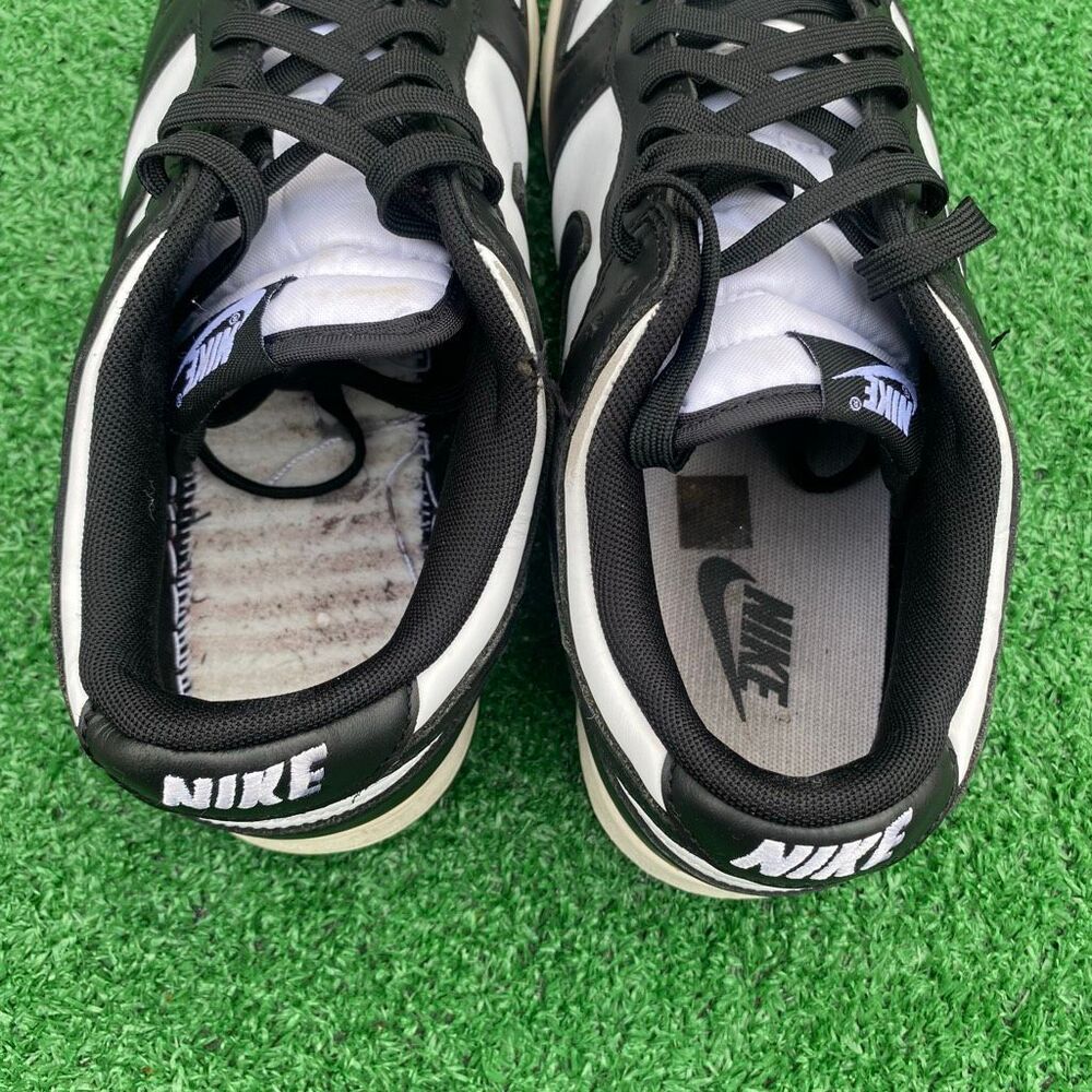 NIKE LOW DUNK PANDA - Men’s Sneakers Shoes - SIZE 8.5 - Picture 9 of 10